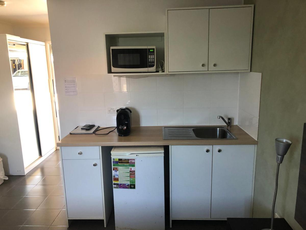 Mackay Motor Inn Bagian luar foto