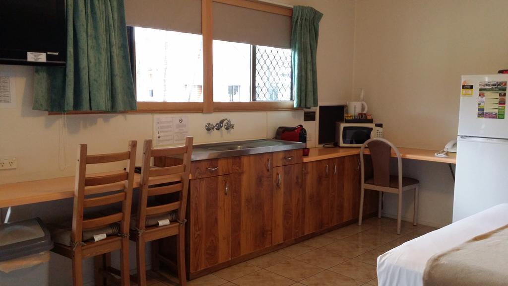 Mackay Motor Inn Bagian luar foto