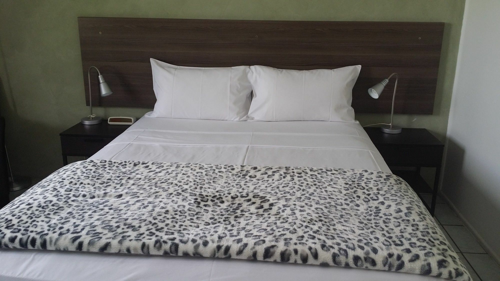 Mackay Motor Inn Bagian luar foto